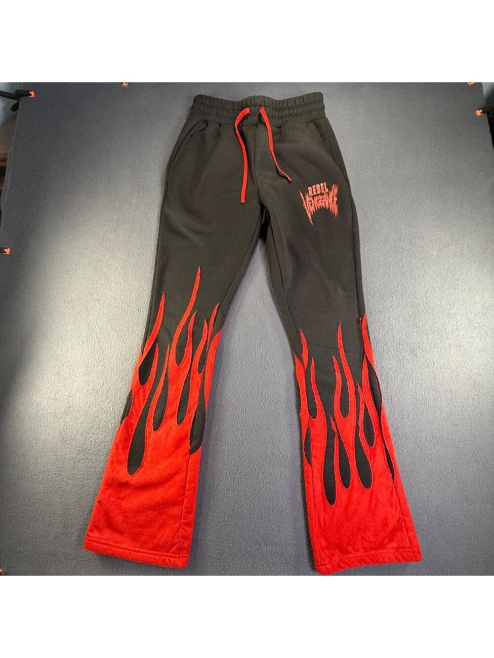 Rebel Vengeance Black Flare Sweatpants Red Flame design Woman's Size Small
